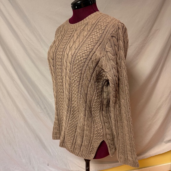 Jeanne Pierre cable knit sweater - Picture 2 of 4